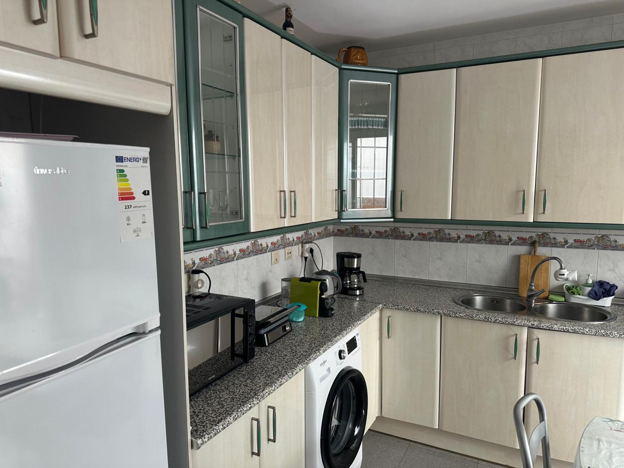 Almeria Centro Habitacion Privada En Apartamento Compartido المظهر الخارجي الصورة